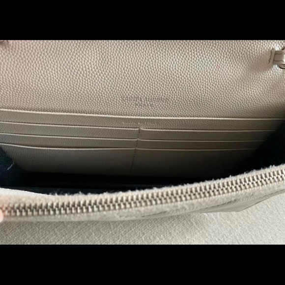 Saint Laurent Envelope Wallet bag - Picture 3 of 15